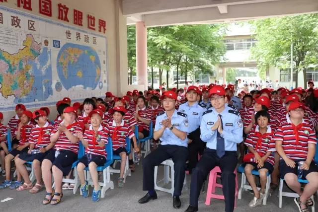 天辰娱乐移动端微商城手机版远程运营控制中心图片