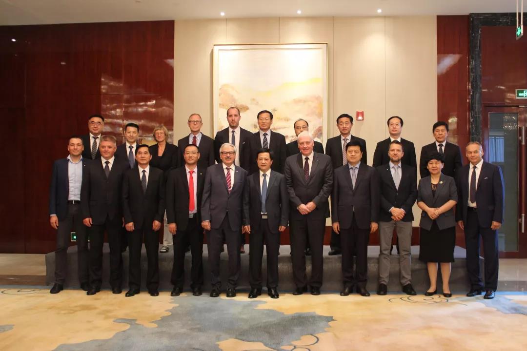 天辰娱乐最新官网版权信息与企业资质认证中心图片