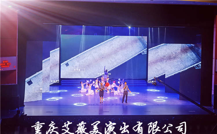 天辰娱乐移动办公OA系统手机版APP下载中心图片